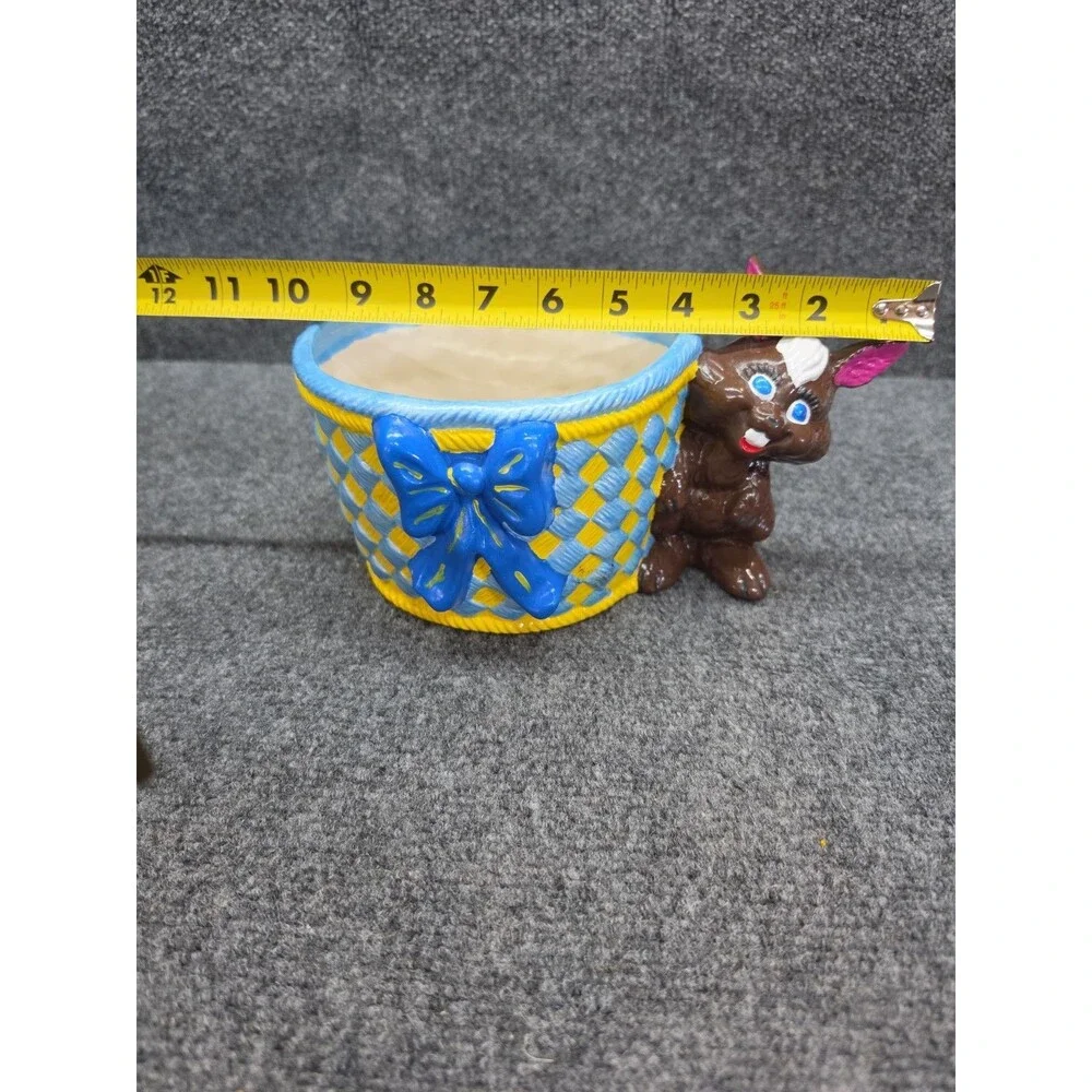 Vintage Kitchy Handmade Ceramic Easter Basket 10x6x5